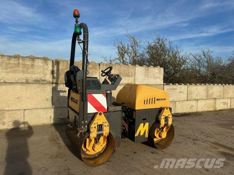 Mecalac TV1200 أخرى