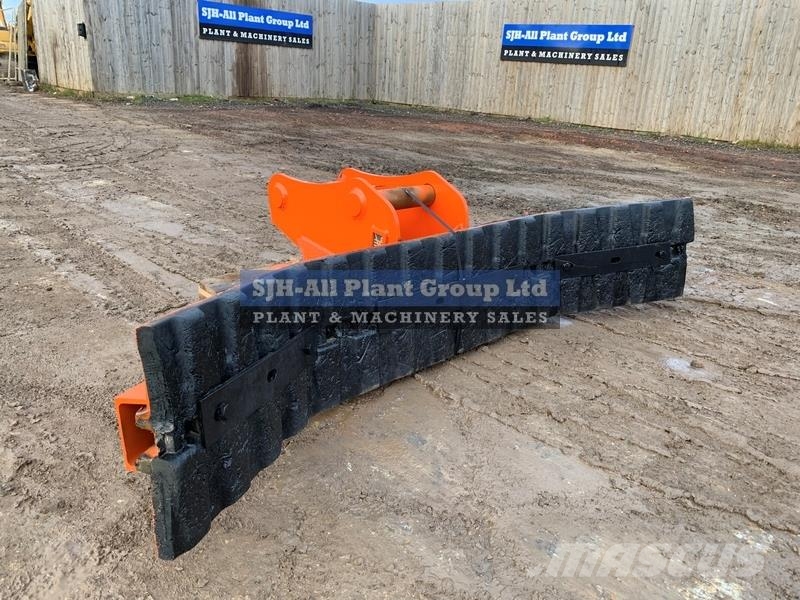 Scraper Blade To suit 18 - 26 ton Excavator Πτερύγια