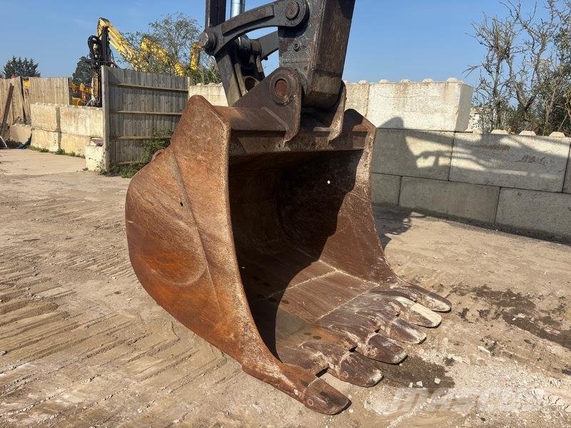 Volvo EC460 حفارات زحافة