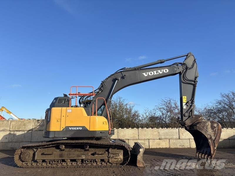 Volvo ECR355 EL 대형 굴삭기 29톤 이상