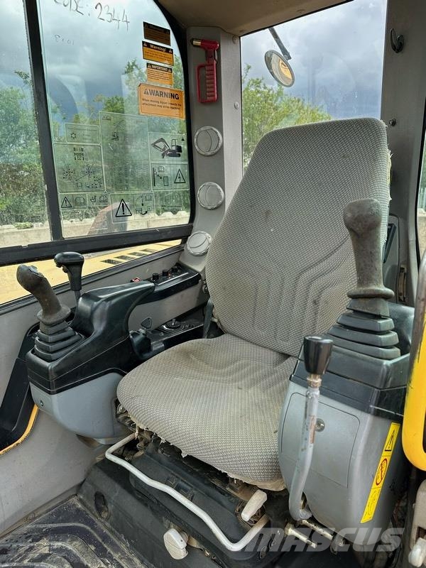 Volvo ECR88D 小型挖掘机