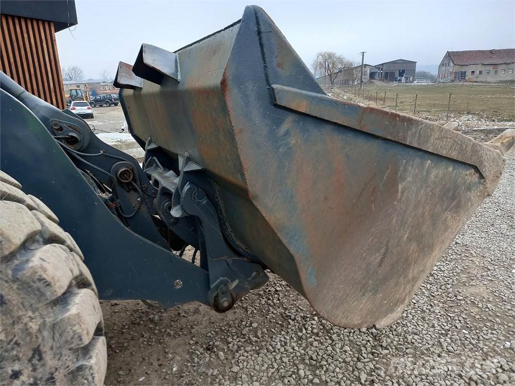 Volvo L120G Wheel loaders