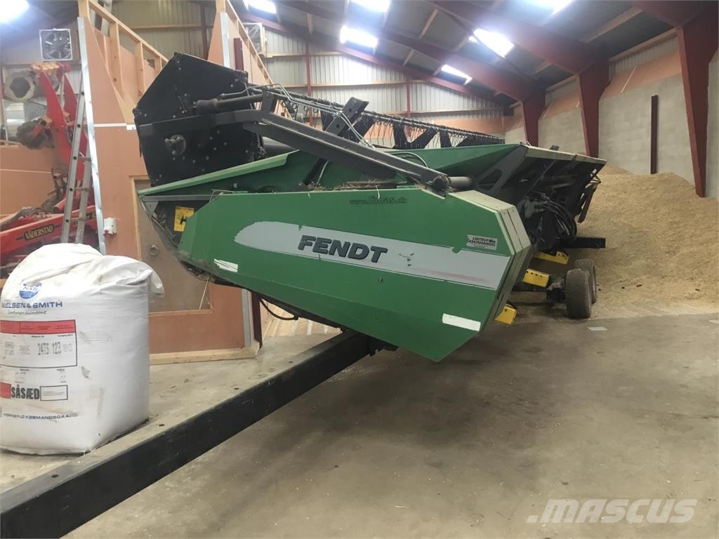 Fendt 8370 P Kombajni