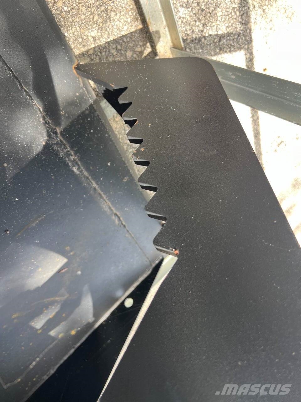CHINA SKID STEER GRAPPLE BUCKET Grijpers