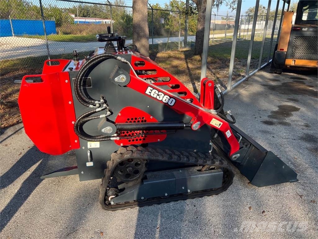 EGN EG360 SKID LOADER Otros camiones