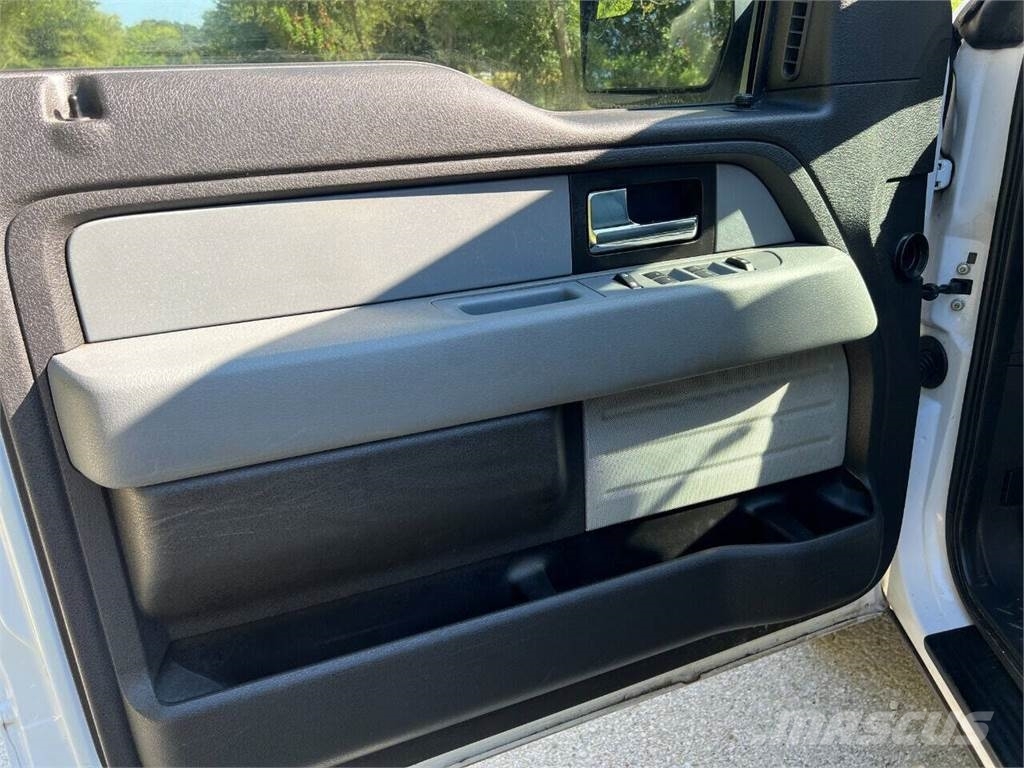 Ford F-150 Lava-autot