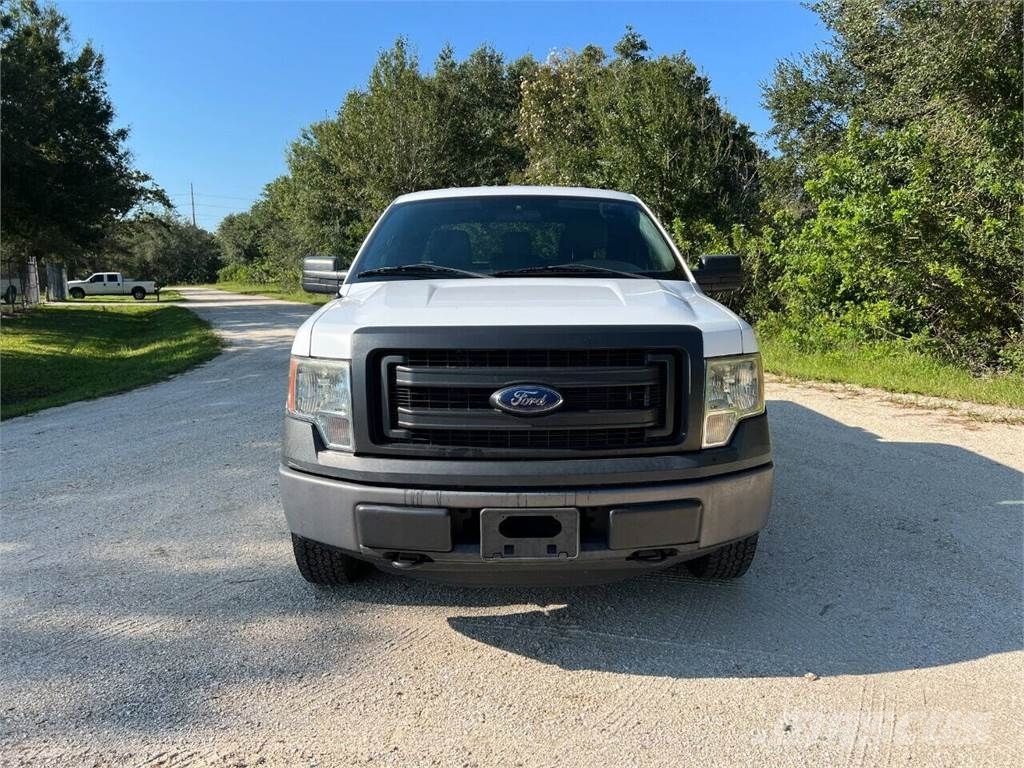 Ford F-150 Lava-autot