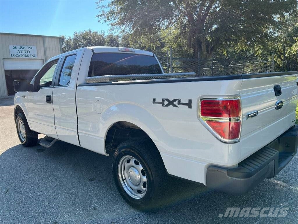 Ford F-150 Lava-autot