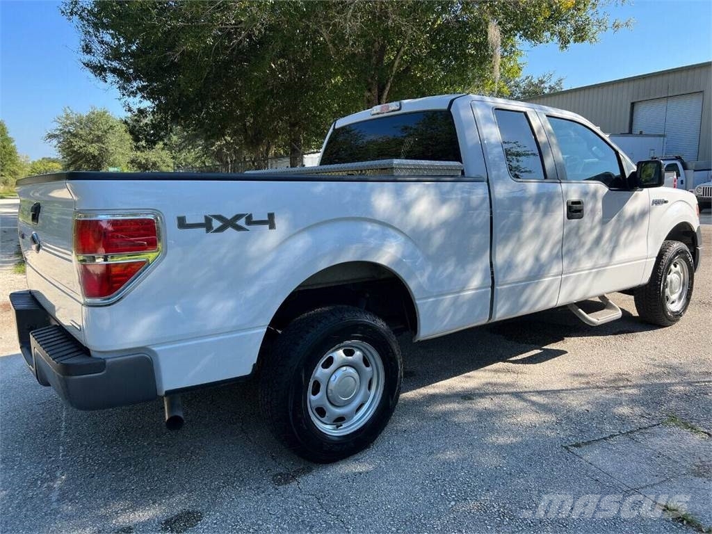 Ford F-150 Lava-autot