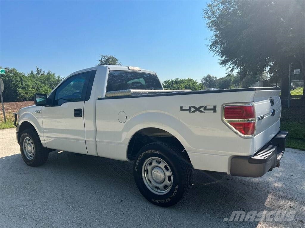 Ford F-150 Lava-autot