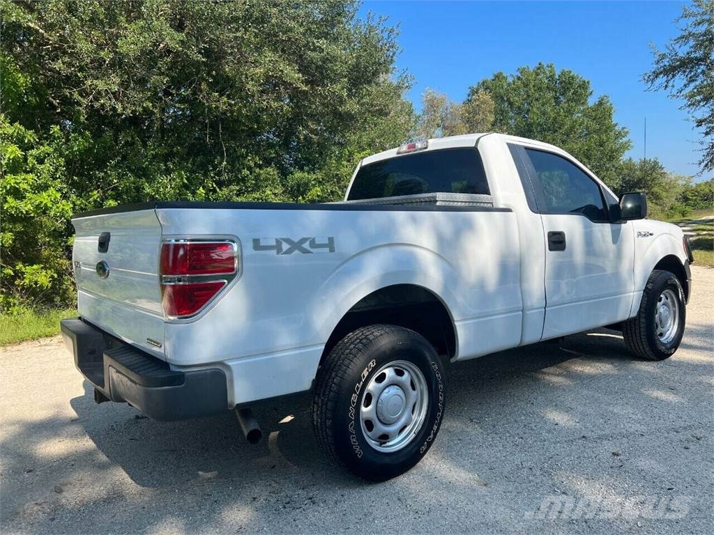 Ford F-150 Lava-autot
