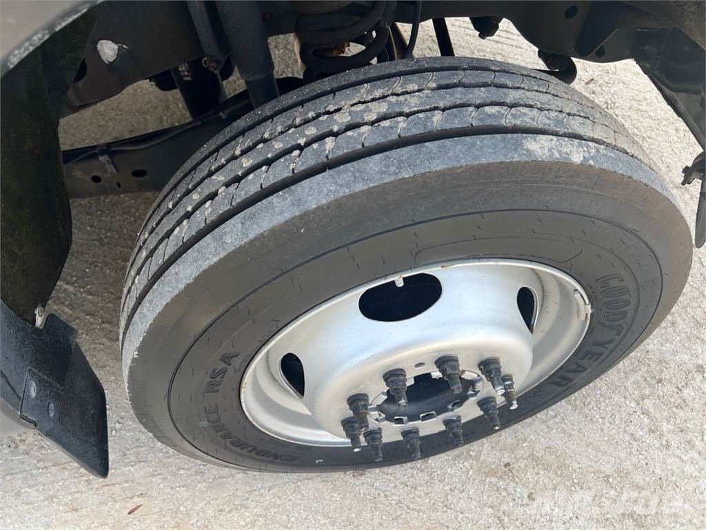 Ford F-450 Super Duty Pik up kamioni