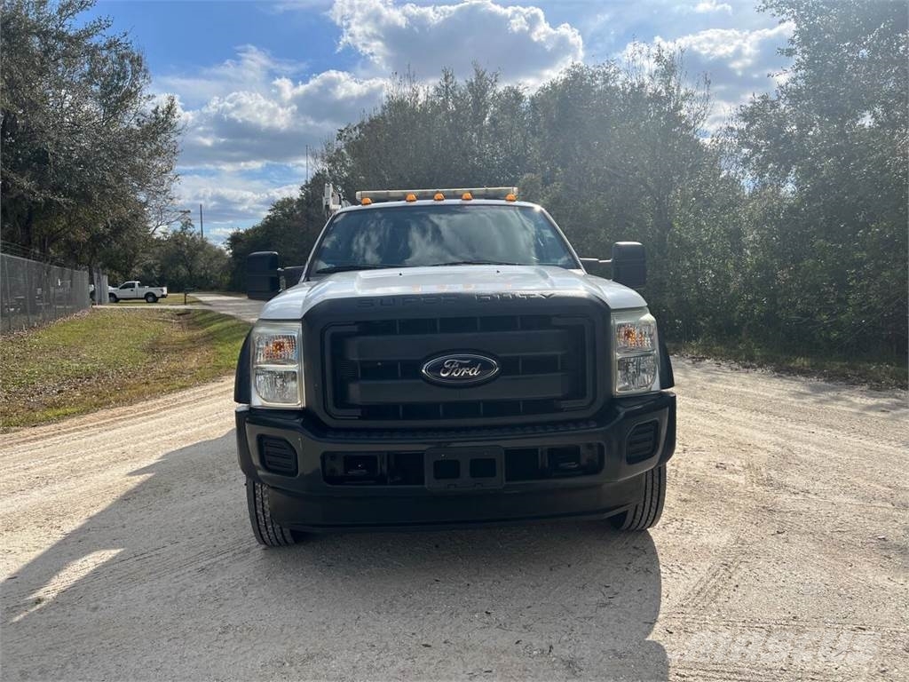 Ford F-450 Super Duty Pik up kamioni