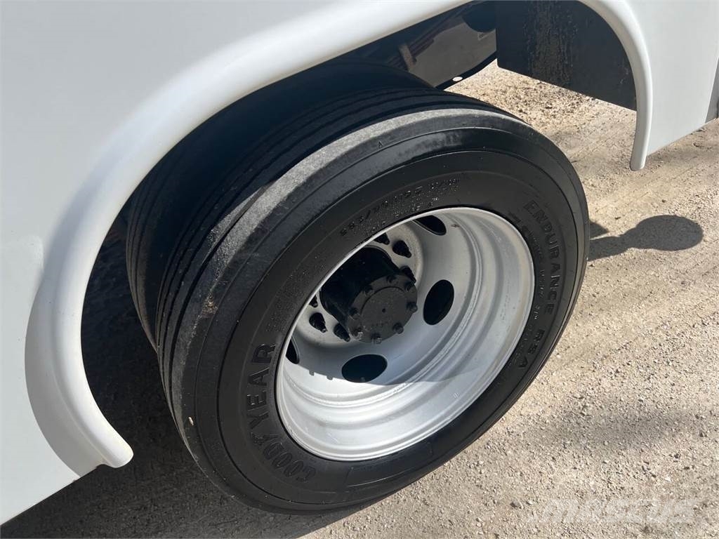 Ford F-450 Super Duty Pik up kamioni