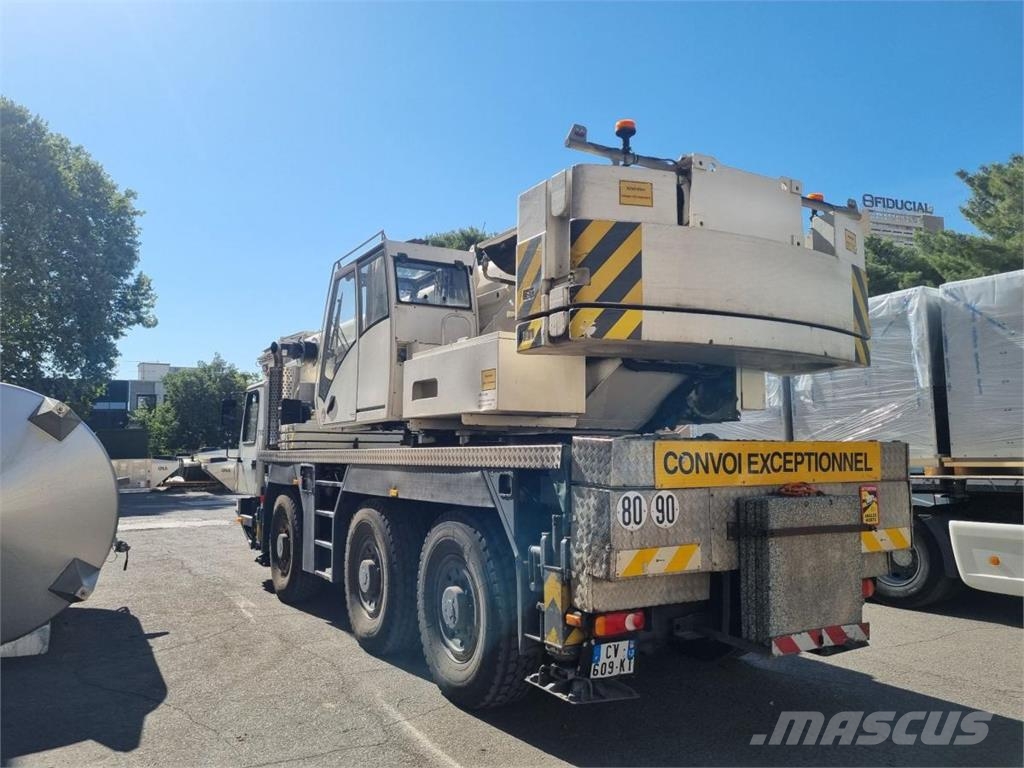 Grove GMK 3055 All terrain cranes