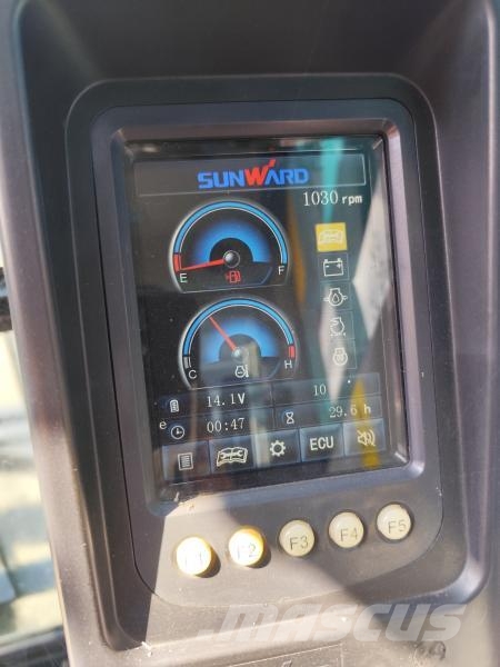 Sunward SWTC5 D Верижни кранове
