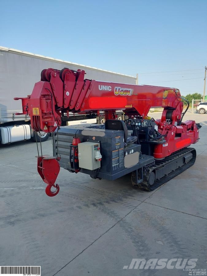 Unic URW 706 Minikraner