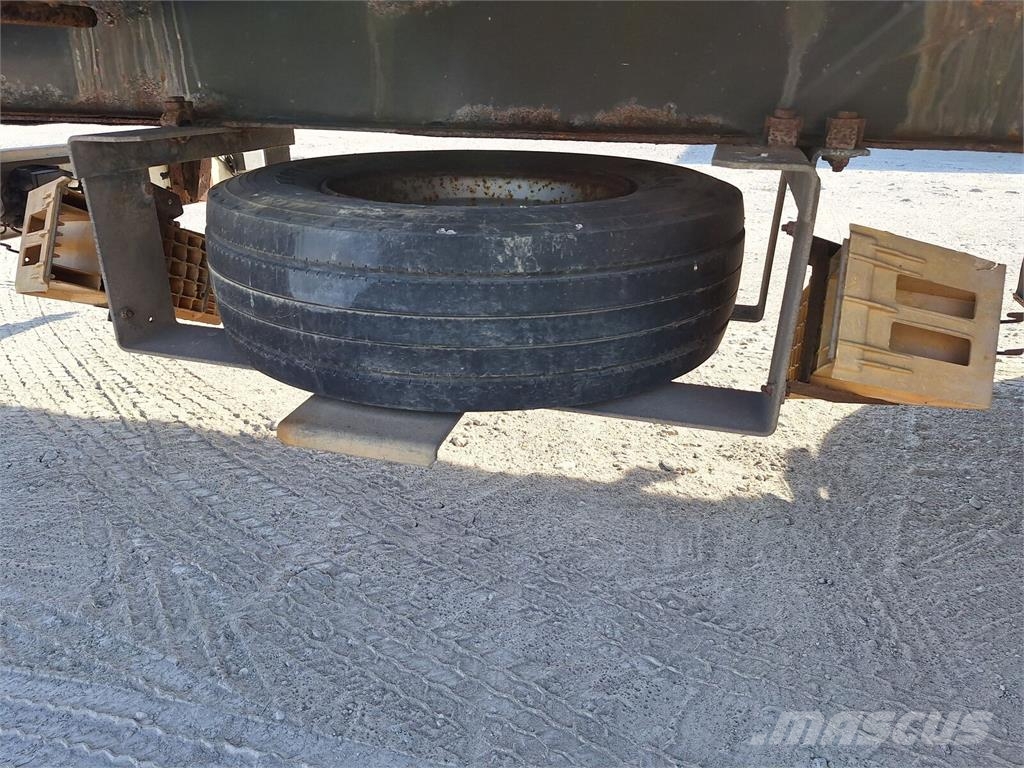 Ackermann Pritsche semi-trailer - 13,26m Návesy na prepravu automobilov