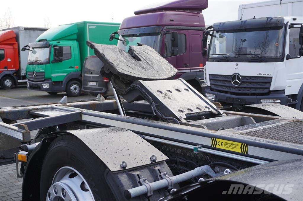 BDF construction lifted / 5-th wheel Chassis