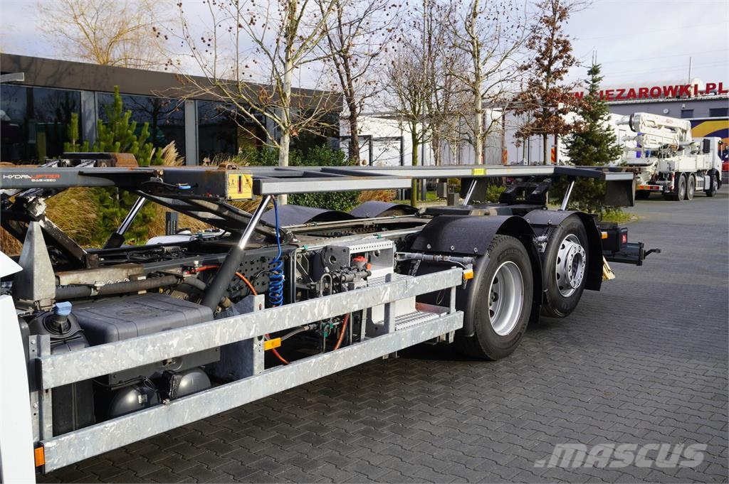 BDF construction lifted / 5-th wheel Chassis