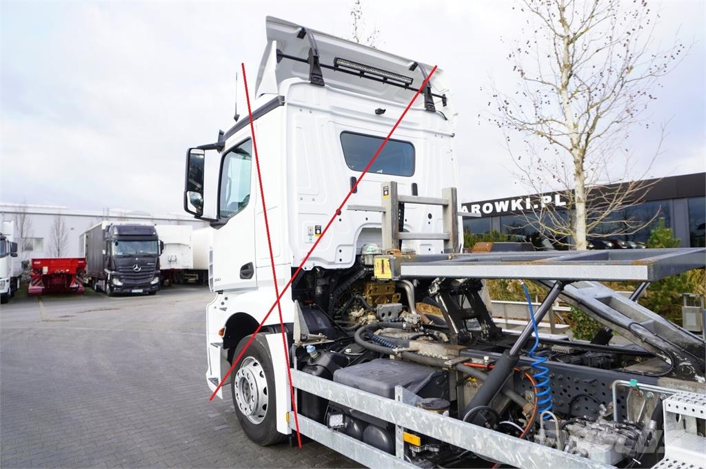 BDF construction lifted / 5-th wheel Chassis