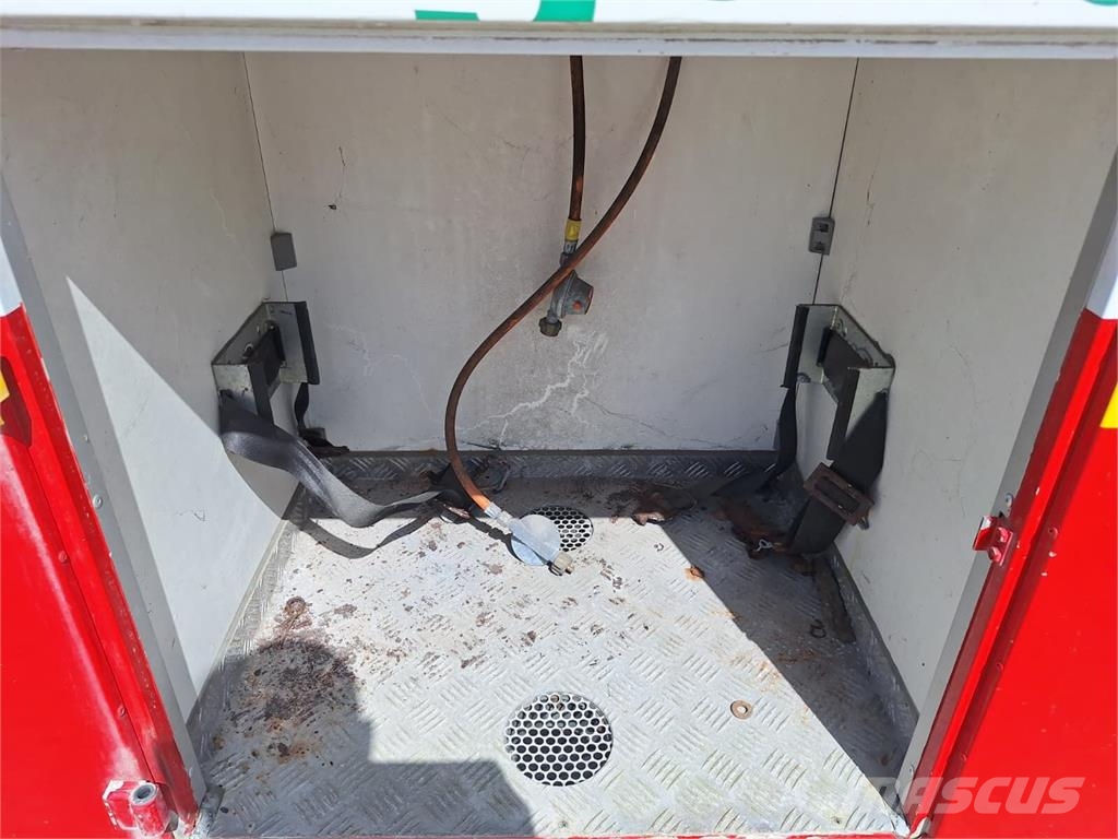 Borco-Höhns - Food semi-trailer Dzērienu pārvadāšanas piekabes