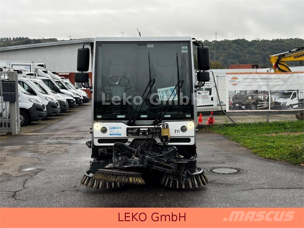 Bucher Schoerling CC 5006 كناسات