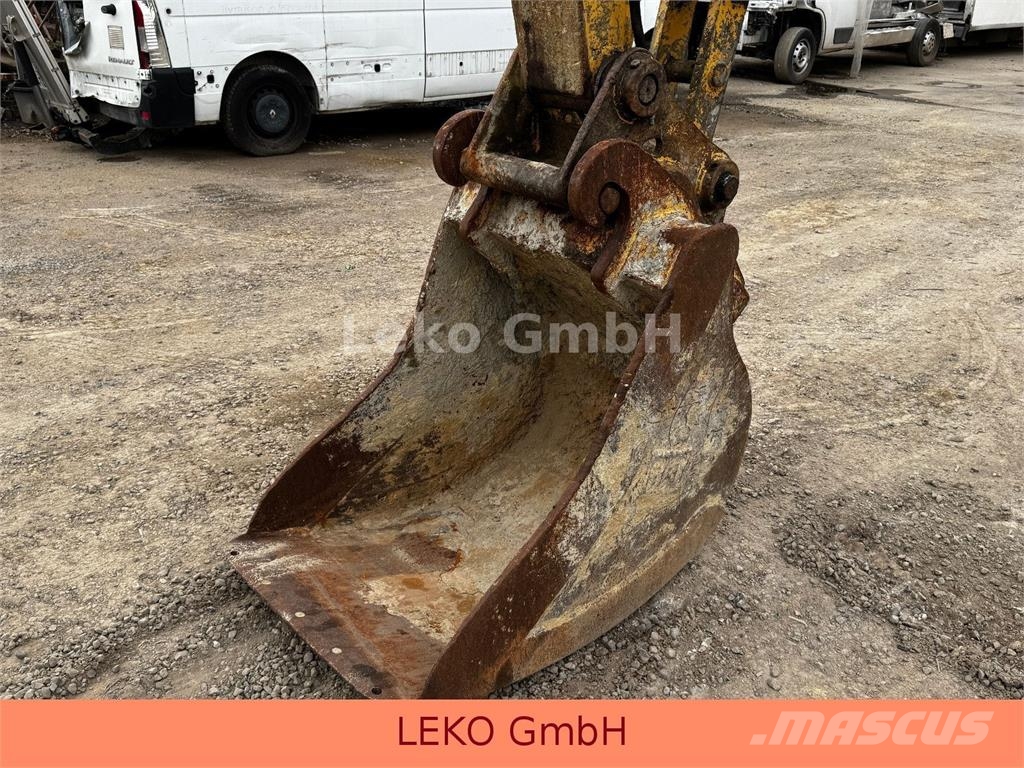 CAT 311C Mit Zwei Löffeln Rupsgraafmachines