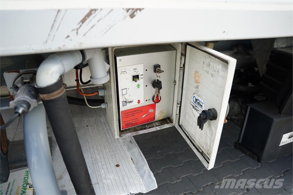 Chereau CHŁODNIA / CARRIER VECTOR 1950 MT / MULTITEMPERATU نصف مقطورات بدرجة حرارة قابلة للضبط