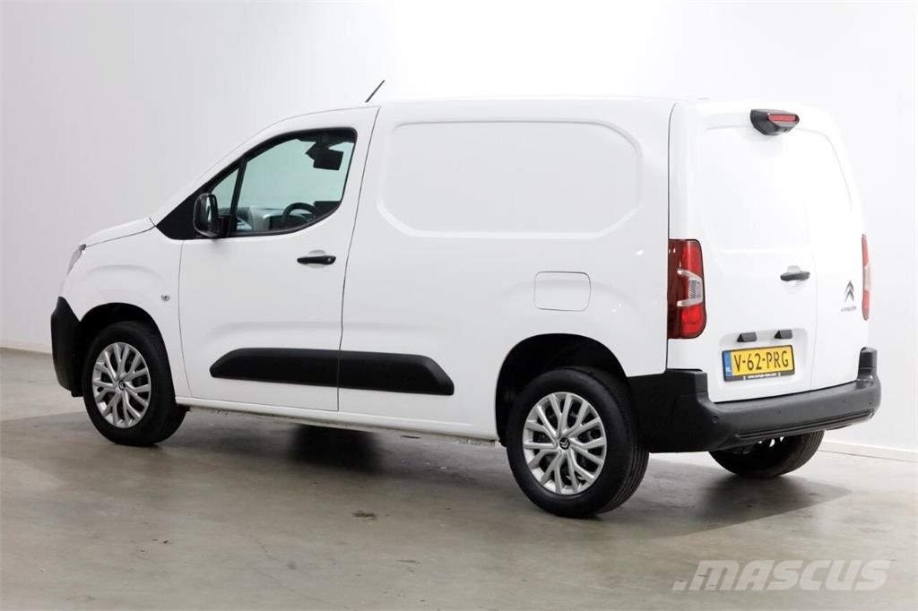 Citroën Berlingo 1.2 PureTech 110pk Benzine Airco/Navi/Cam Muut kuorma-autot