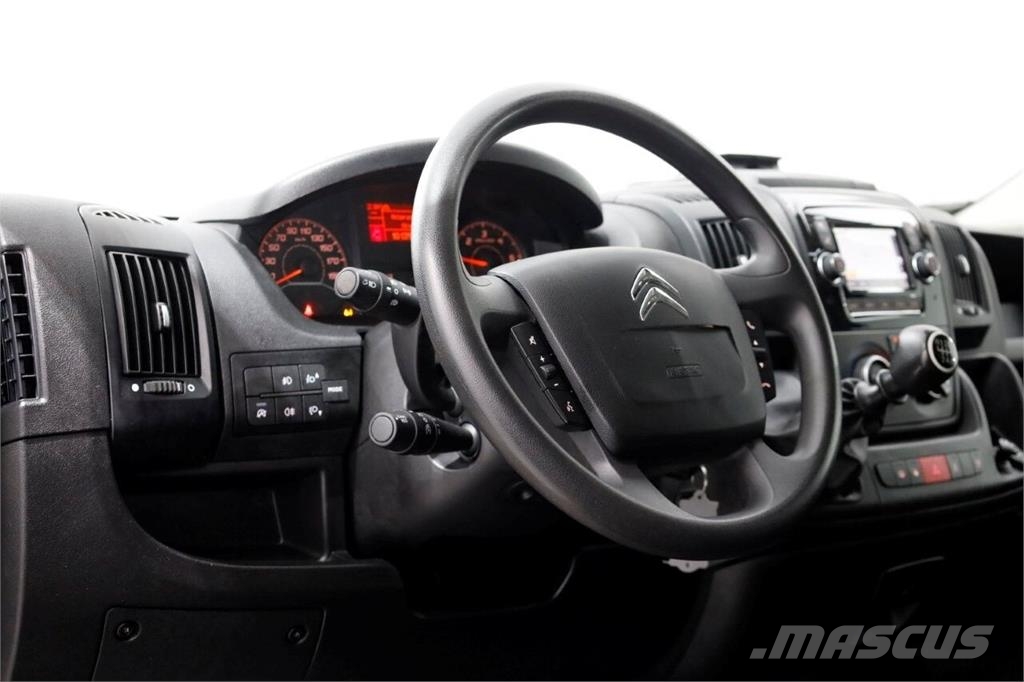 Citroën Jumper 35 2.2 BlueHDi 140pk Airco/Navi/Camera 02-2 Muut kuorma-autot