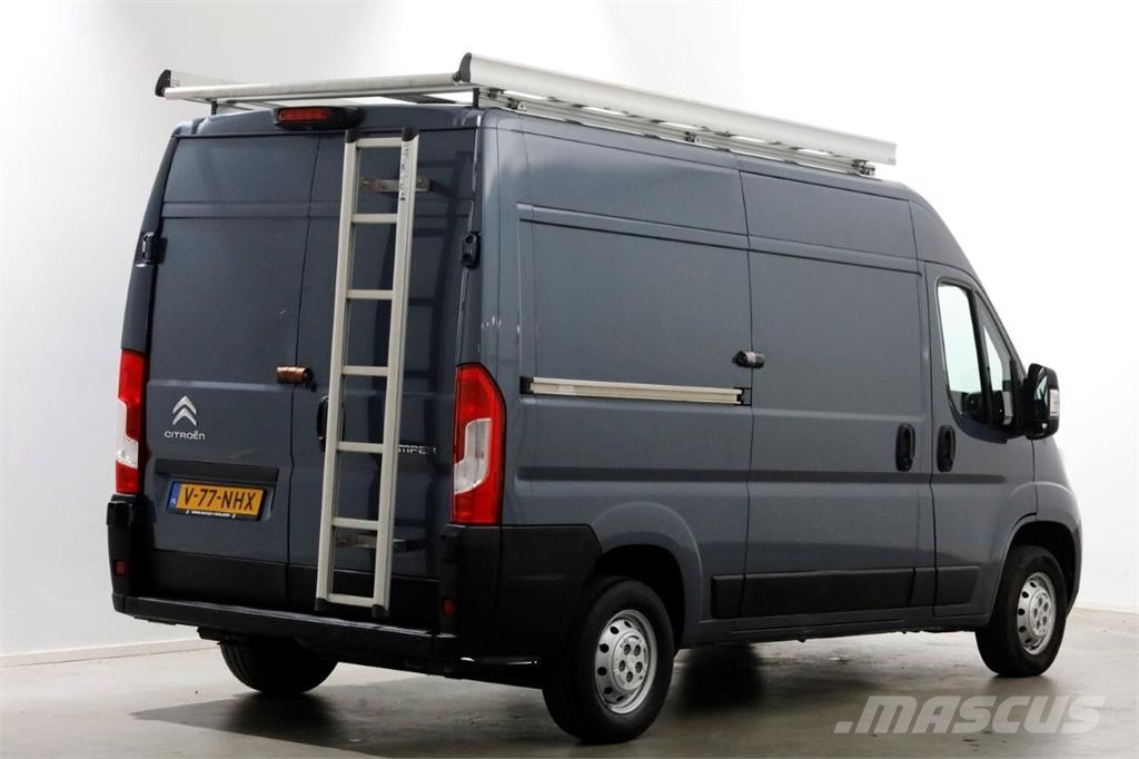 Citroën Jumper 35 2.2 BlueHDi 140pk Airco/Navi/Camera 02-2 Muut kuorma-autot