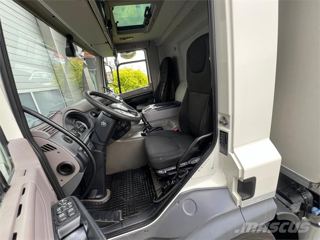 DAF CF 370 Temperature controlled trucks