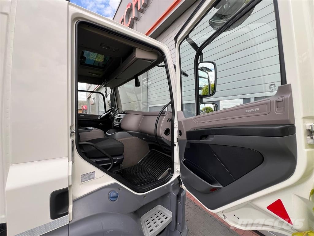 DAF CF 370 Temperature controlled trucks