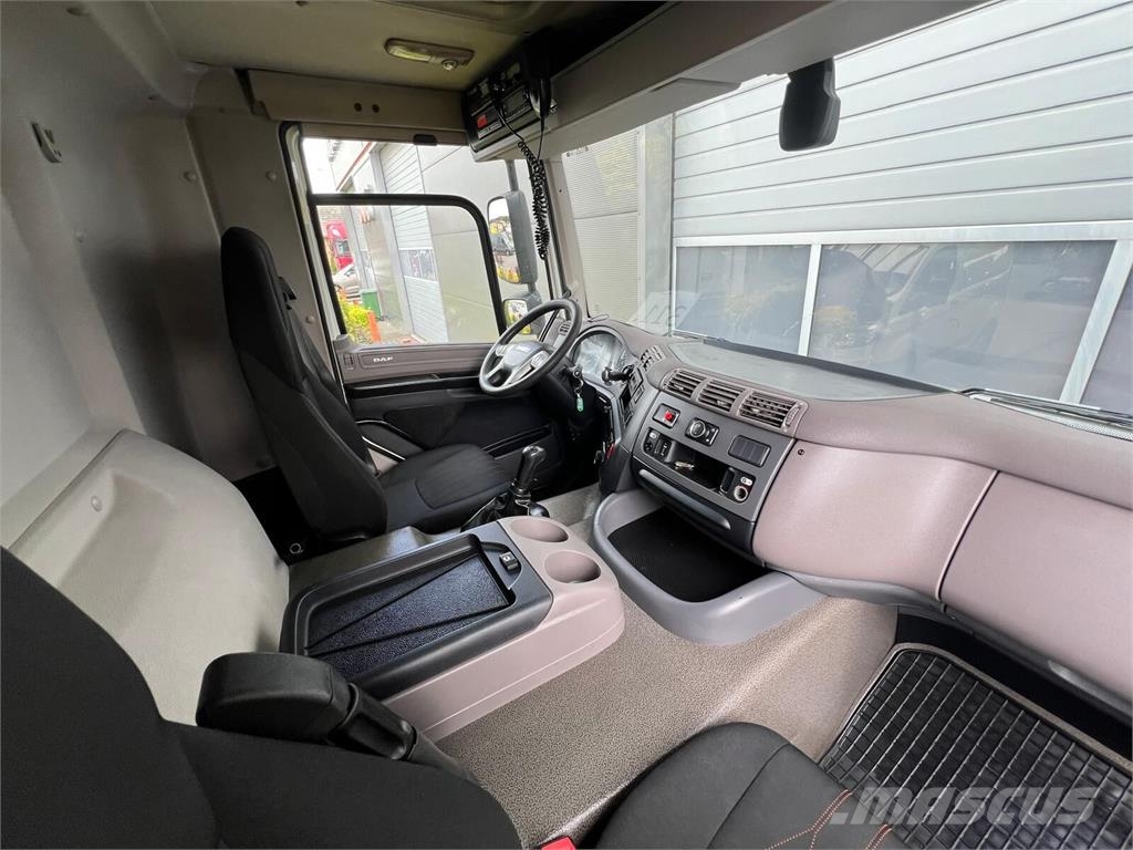 DAF CF 370 Temperature controlled trucks