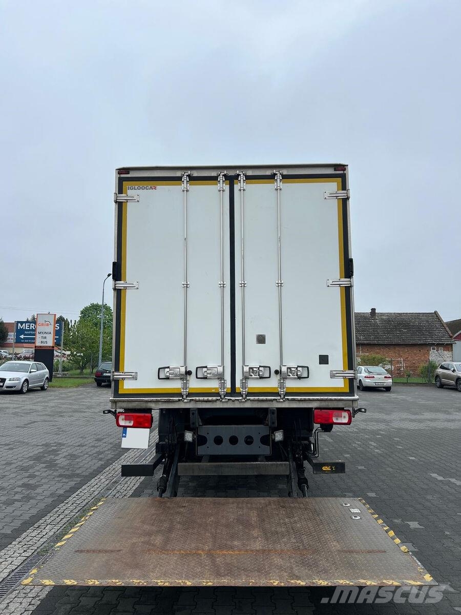 DAF CF 370 Temperature controlled trucks