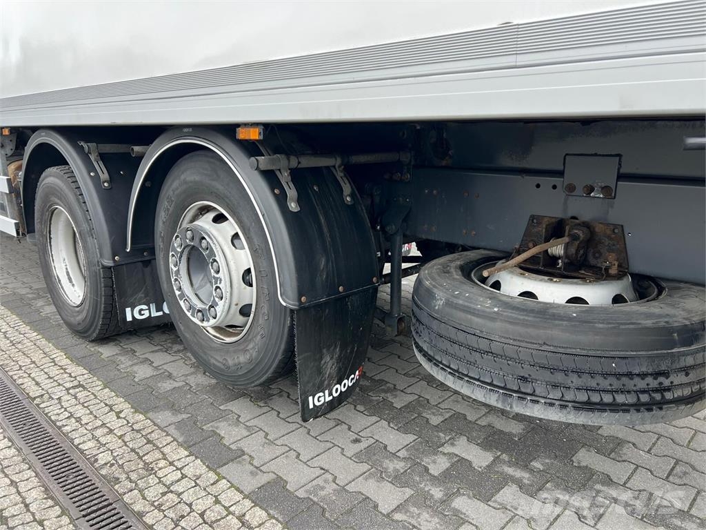 DAF CF 370 Temperature controlled trucks