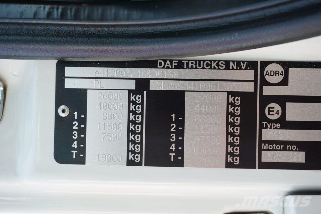 DAF CF / 400 / ACC / EURO 6 / PRZEWOZU NAPOJÓW / OŚ SK شاحنات بدرجة حرارة قابلة للضبط