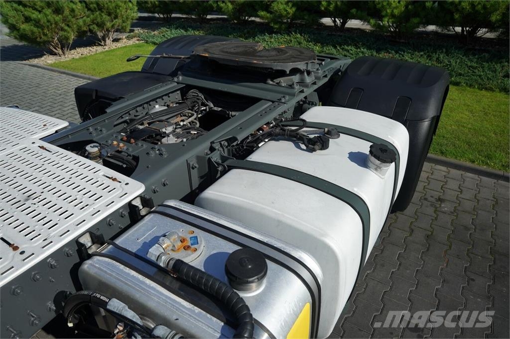DAF CF 440 / HYDRAULIKA / PEŁNY ADR / AUTOMAT / EURO 6 Тягачі