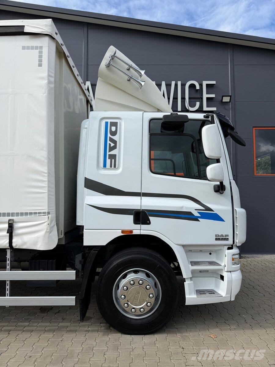 DAF CF 65 220 Curtainsider trucks