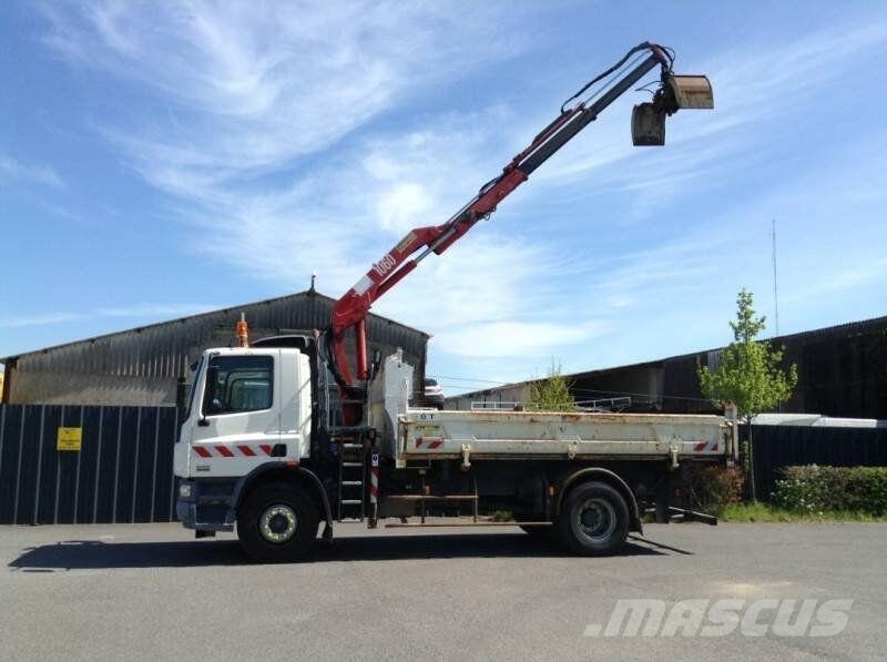DAF CF75 250 / Marrel crane / Three-way side tipper tr Camiones bañeras basculantes o volquetes