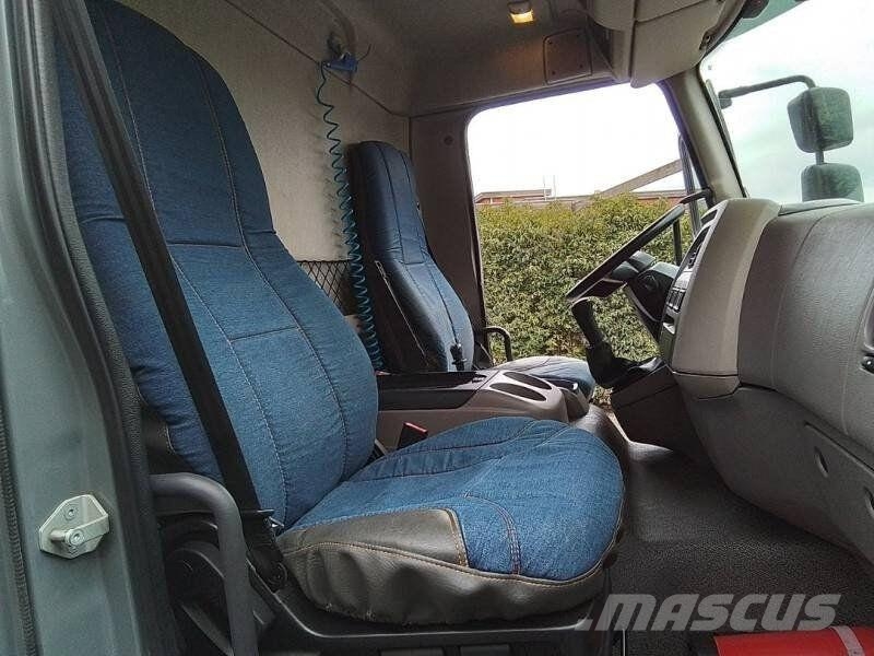 DAF LF 210 box truck+tail lift Furgoonautod