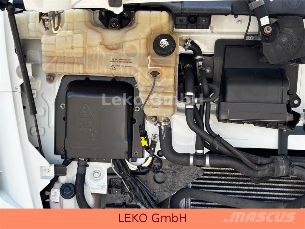 DAF LF 210 FA Isotermos y frigoríficos