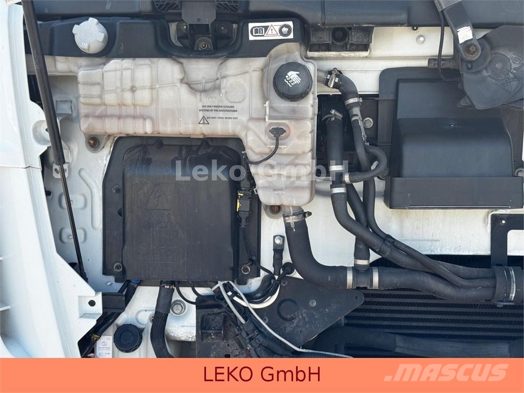 DAF LF 210 FA Camiones con temperatura controlada