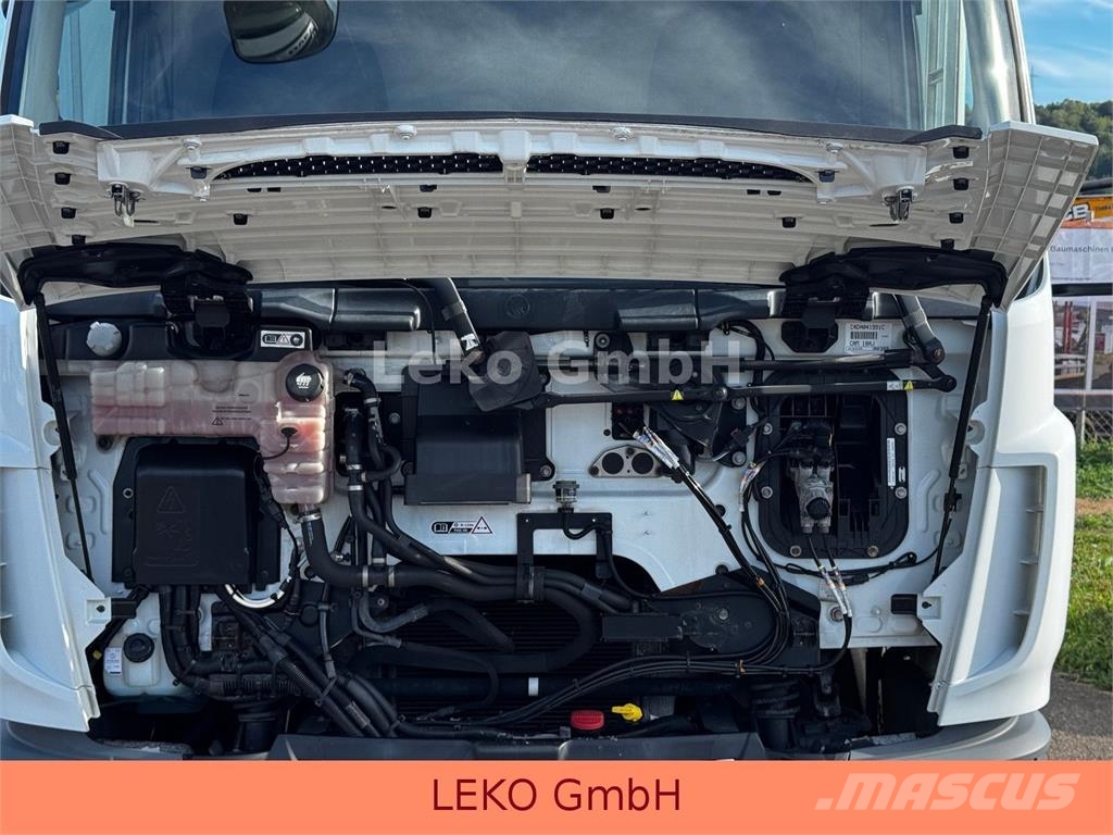 DAF LF 210 FA Drei Stück im Bestand Hűtős