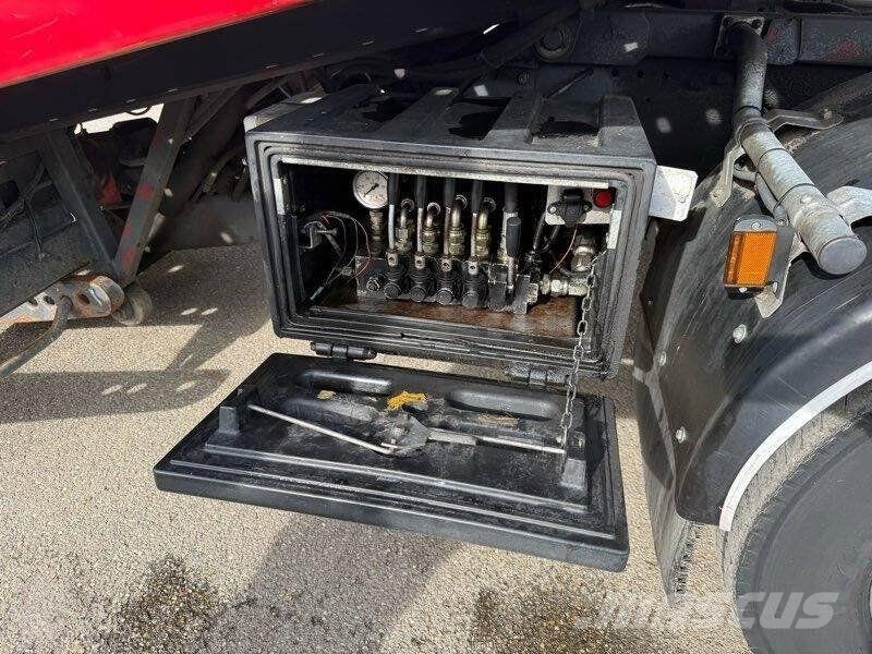 DAF LF 220+Crane Bärgningsbilar