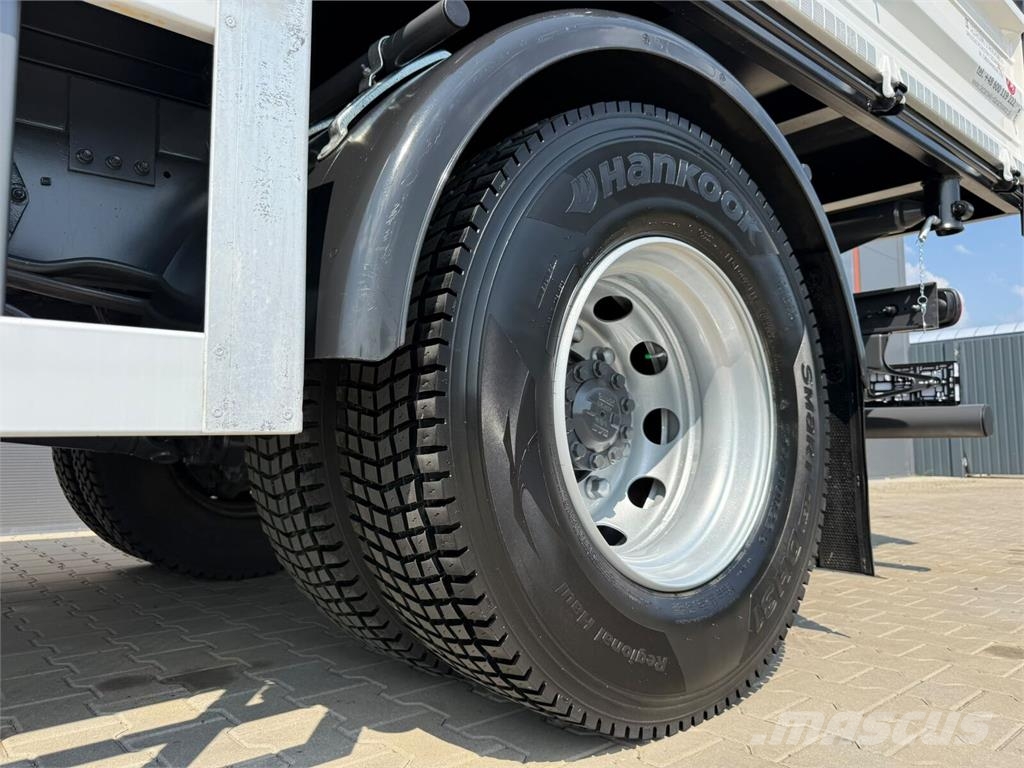 DAF LF 250 Savivarčių priekabų vilkikai