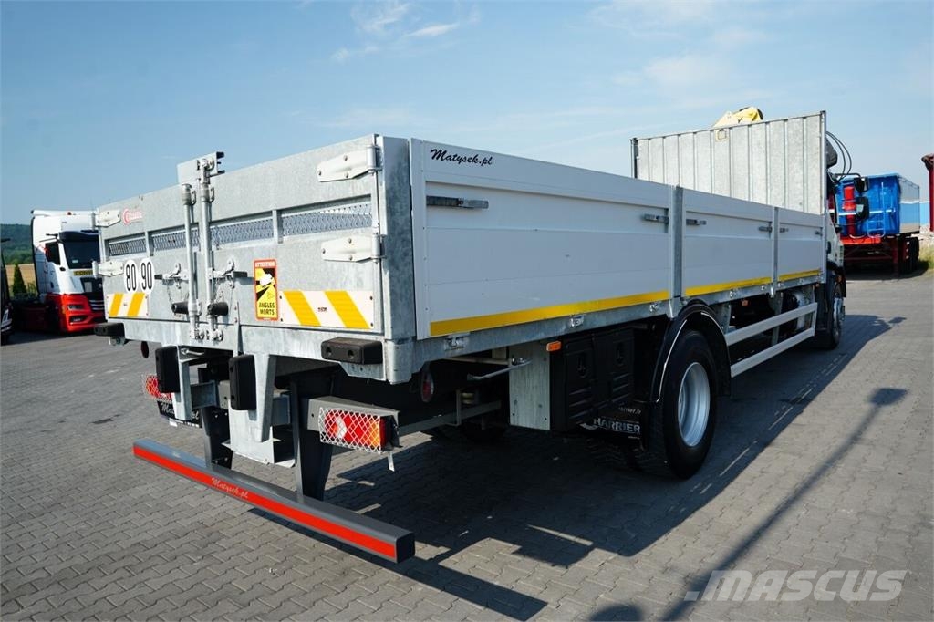 DAF LF 250 / 4x2 / SKRZYNIOWY 7,3 m / HDS HYVA HB150XE Camiones plataforma