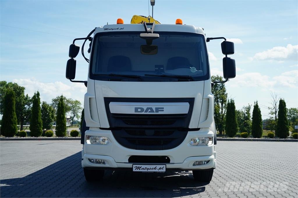 DAF LF 250 / 4X2 / SKRZYNIOWY - 7.3 + HDS HYVA HB 150X شاحنات مسطحة/مفصلية الجوانب