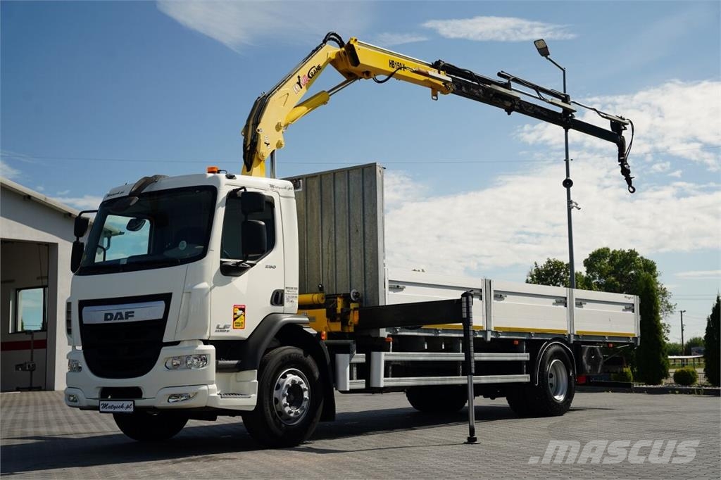 DAF LF 250 / 4X2 / SKRZYNIOWY - 7.3 + HDS HYVA HB 150X Camiones plataforma
